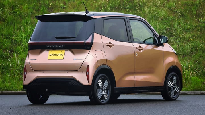 Nissan Sakura Two Year 24 Month Lease
